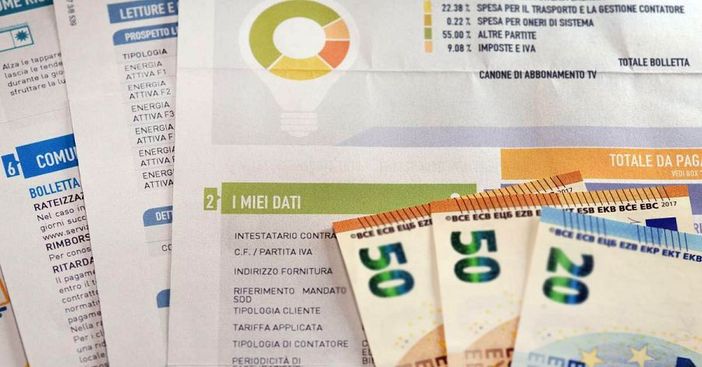 Bollette luce e gas, il Governo vara nuovi aiuti