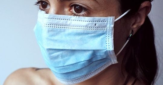 Covid, Zangrillo: ‘A fine mese potremo fare a meno delle mascherine. Carica del virus è ridotta’