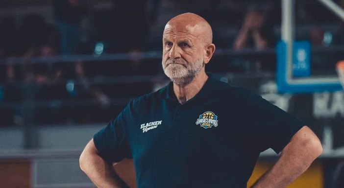 Basket serie A2: Cucchi e Boero, il decano e il nuovo che avanza fra i preparatori. Staff sanitario con Ricciardo e Bellazzi Basket serie A2: Cucchi e Boero, il decano e il nuovo che avanza fra i preparatori. Staff sanitario con Ricciardo e Bellazzi