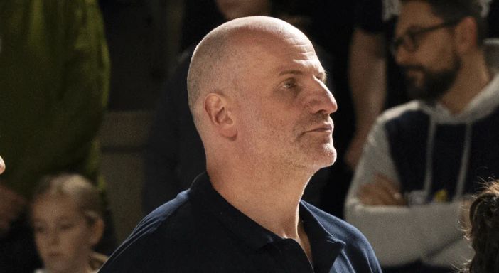 Basket serie A2, il club manager Cristian Sari e il responsabile arbitri Maurizio Porceddu confermati per il 2026/27