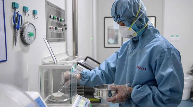 Covid-19, in Italia oggi casi 14.218 e 377 vittime. Lombardia +2.504, poi Campania (+1.665) ed Emilia (+1.364) Covid-19, in Italia oggi casi 14.218 e 377 vittime. Lombardia +2.504, poi Campania (+1.665) ed Emilia (+1.364)