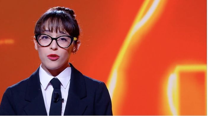 VIDEO. Il monologo da brivido di Miriam alle Iene sulla fibrosi cistica: «Non potete o non volete vederlo, quel dolore che mi piega in due» VIDEO. Il monologo da brivido di Miriam alle Iene sulla fibrosi cistica: «Non potete o non volete vederlo, quel dolore che mi piega in due»