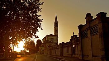 Dorno, una folla commossa ha dato l’ultimo saluto a Giuliano Mariani