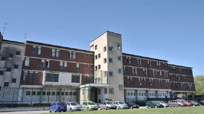 Abbiategrasso, baby gang: alcuni ragazzi stanno uscendo dal carcere per la comunità, accolta la misura meno afflittiva Abbiategrasso, baby gang: alcuni ragazzi stanno uscendo dal carcere per la comunità, accolta la misura meno afflittiva