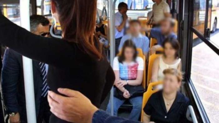 La denuncia: ragazza di 15 anni molestata sul pullman per Magenta, i Carabinieri indagano