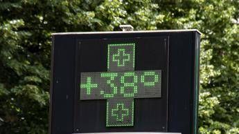 Torna il grande caldo, fino a 38 gradi in città: le previsioni meteo