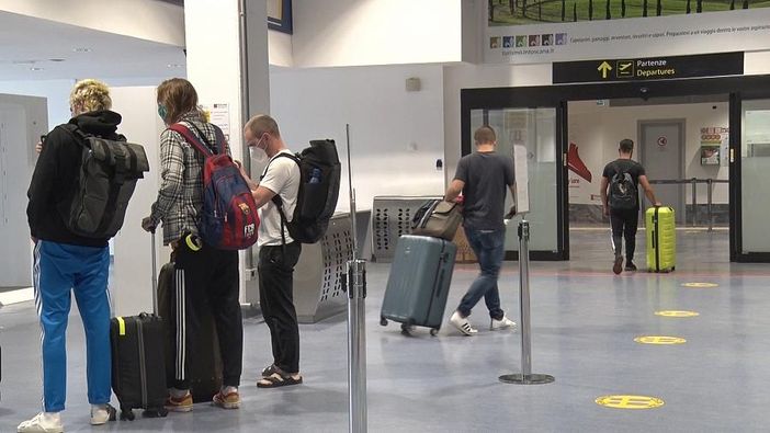 Quarantena per chi arriva da Romania e Bulgaria Quarantena per chi arriva da Romania e Bulgaria