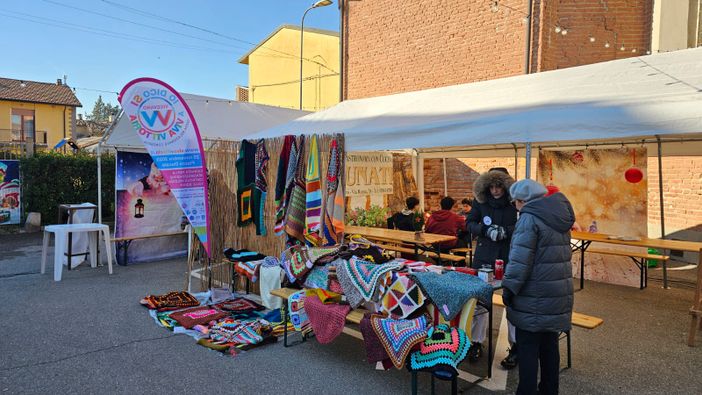 Pieve del Cairo: la magica atmosfera del Natale con il mercatino in piazza dell'oratorio