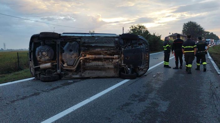 Pavia: incidente sulla provinciale 235, ferite 4 persone