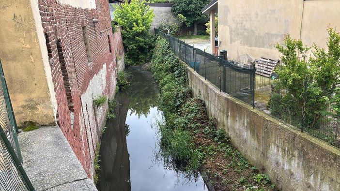 Caso Garlasco: trovato martello in canale, unico oggetto che mancava da casa Poggi Caso Garlasco: trovato martello in canale, unico oggetto che mancava da casa Poggi