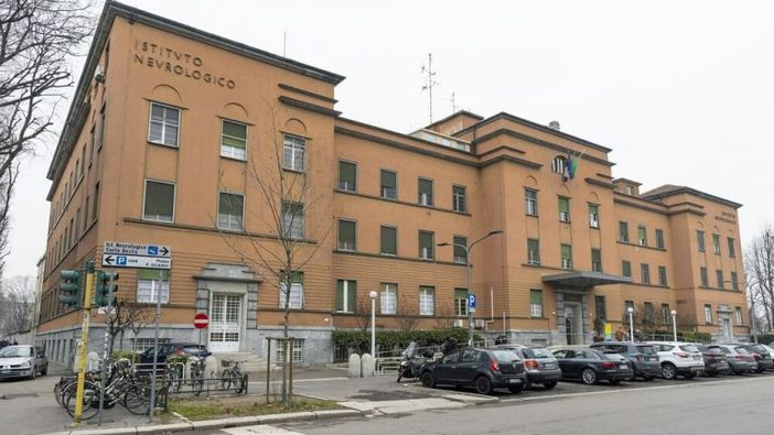 Sanità d’eccellenza: a Milano operato a soli 7 anni con risonanza ad ultrasuoni, è una ‘prima mondiale’ Sanità d’eccellenza: a Milano operato a soli 7 anni con risonanza ad ultrasuoni, è una ‘prima mondiale’