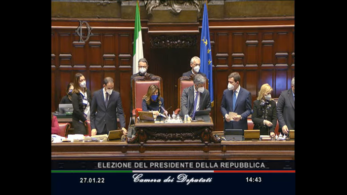 Quirinale, fumata nera anche al quarto scrutinio. La Cartabia prende 6 voti