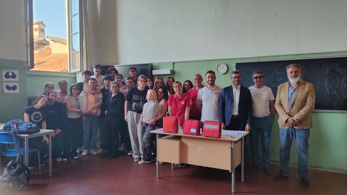 Rotary Club Vigevano-Mortara e comitato di Vigevano della Croce Rossa Italiana insieme per “Sentinelle del Cuore”. Rotary Club Vigevano-Mortara e comitato di Vigevano della Croce Rossa Italiana insieme per “Sentinelle del Cuore”.