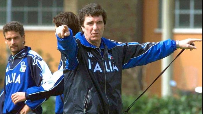 Oggi è il compleanno di un "mito": tanti auguri a Dino Zoff per i suoi 80 anni Oggi è il compleanno di un "mito": tanti auguri a Dino Zoff per i suoi 80 anni