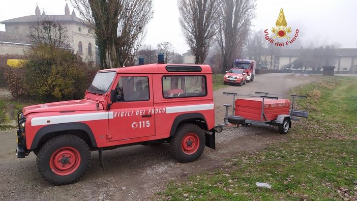 Vigevano: Vigili del fuoco impegnati nella ricerca della donna scomparsa