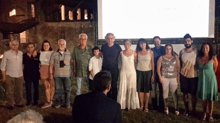 Vigevano, la rassegna “Cinema sotto le stelle” ha esordito con “Essere Leonardo Da Vinci”: ecco le foto della serata