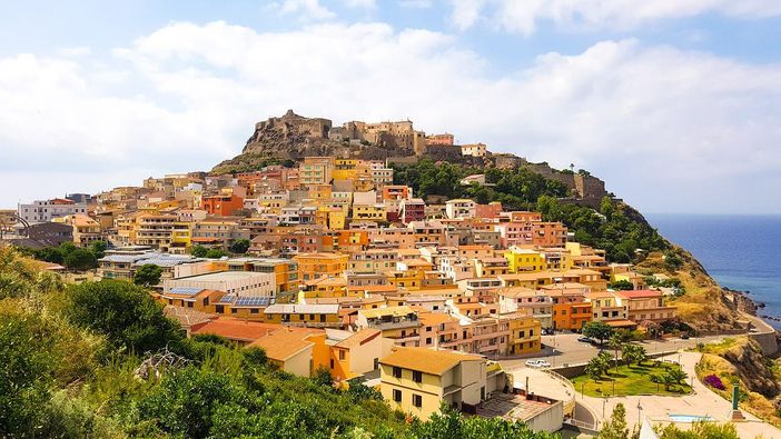 Itinerario tra 5 dei più suggestivi borghi della Sardegna settentrionale Itinerario tra 5 dei più suggestivi borghi della Sardegna settentrionale