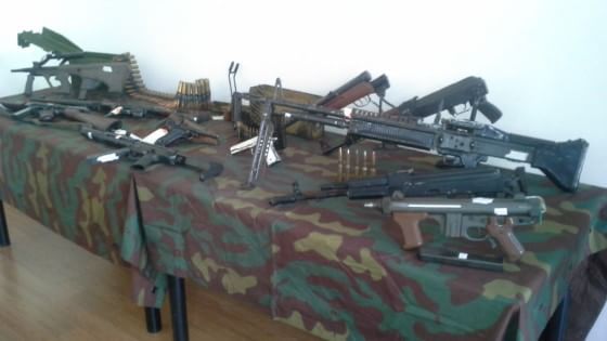 Busto Arsizio, maxi sequestro di armi da guerra: 4 arresti