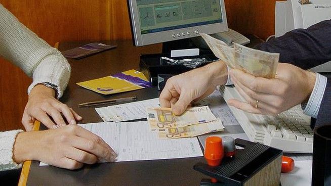 Zavattarello, Coronavirus: positivo un dipendente di Banca Mediolanum