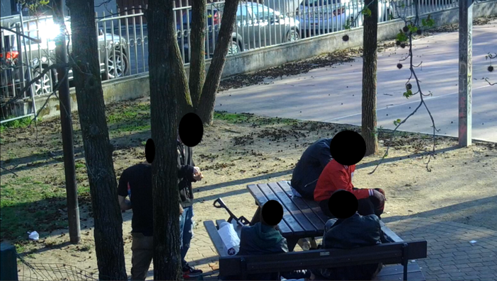 Vigevano: operazione "Snack Drug", denunciati 6 giovani dalla Polizia locale Vigevano: operazione "Snack Drug", denunciati 6 giovani dalla Polizia locale