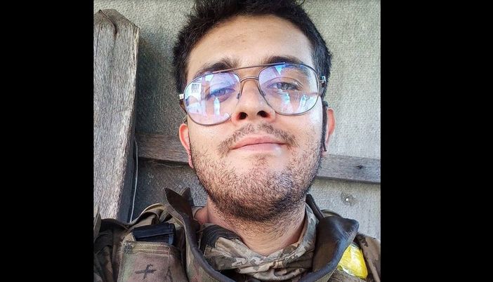 Foreign fighter varesino di 27 anni muore in Ucraina. «Se ne è andato da eroe» Foreign fighter varesino di 27 anni muore in Ucraina. «Se ne è andato da eroe»