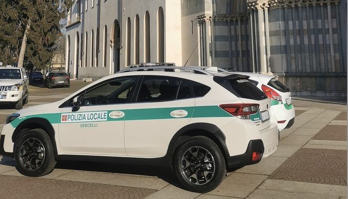 Controlli notturni: locale multato per l'alcol venduto a un minore. Sanzione per una serata danzante (vietata dalle norme anti covid)