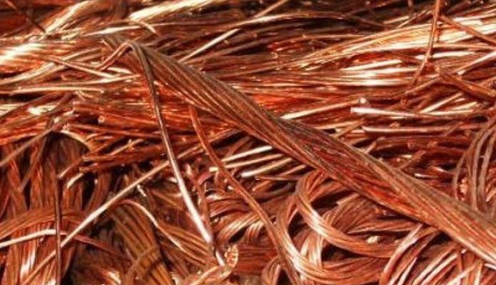 Garlasco: la "banda del rame" colpisce in una cabina di via Tromello, rubati oltre 200 metri di cavi Garlasco: la "banda del rame" colpisce in una cabina di via Tromello, rubati oltre 200 metri di cavi