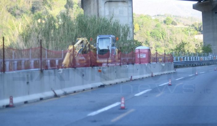 Resta paralizzato dopo infortunio sul lavoro, il capo simula incidente d'auto: nei guai titolare di una ditta di Asti Resta paralizzato dopo infortunio sul lavoro, il capo simula incidente d'auto: nei guai titolare di una ditta di Asti