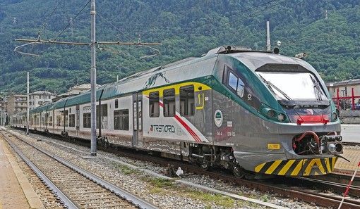 Trenord, dal 3 giugno più corse e posti a disposizione. Il livello di affollamento dei convogli segnalato dall'app Trenord, dal 3 giugno più corse e posti a disposizione. Il livello di affollamento dei convogli segnalato dall'app