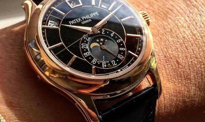 Milano, gli scippano un Patek Philippe da 70mila euro…
