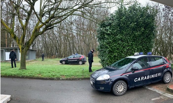 Gropello Cairoli: benzinaio si finge vittima di una rapina, ma i carabinieri lo smascherano