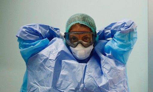 Covid-19, in Italia oggi 10.593 casi e 541 vittime. In Lombardia 1.230 nuovi positivi Covid-19, in Italia oggi 10.593 casi e 541 vittime. In Lombardia 1.230 nuovi positivi