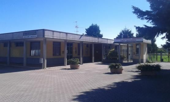 Gropello Cairoli, il comune investe 200mila euro per il rifacimento ed ammodernamento di gran parte del centro sportivo Gropello Cairoli, il comune investe 200mila euro per il rifacimento ed ammodernamento di gran parte del centro sportivo