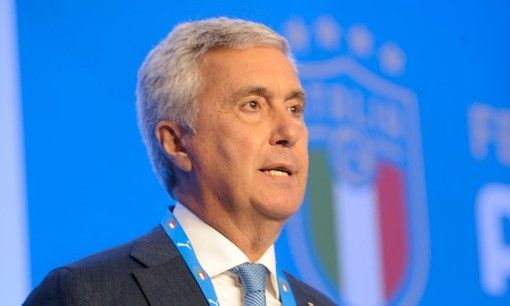 Abolizione del vincolo sportivo. L'allarme della Lega Dilettanti. Il presidente Sibilia: "L'esistenza del calcio dilettantistico è a rischio"