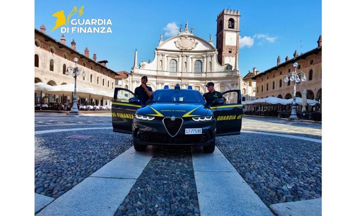 Vigevano, si spacciava per circolo culturale ma in realtà era un ristorante con 27 lavoratori irregolari