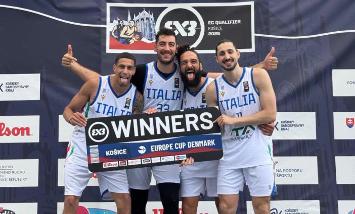 Basket, l'Italia di Peroni batte all'ultimo respiro il Montenegro e va alle finali di FIBA Europe Cup 3x3 Basket, l'Italia di Peroni batte all'ultimo respiro il Montenegro e va alle finali di FIBA Europe Cup 3x3