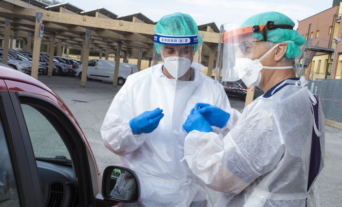 IRCCS Maugeri-Montescano: prenotazione online per tamponi e test rapidi al drive-through