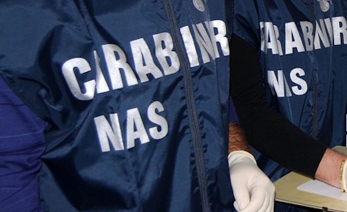 Milano: i NAS sequestrano oltre 64 mila farmaci cinesi illegali per il Covid-19 Milano: i NAS sequestrano oltre 64 mila farmaci cinesi illegali per il Covid-19