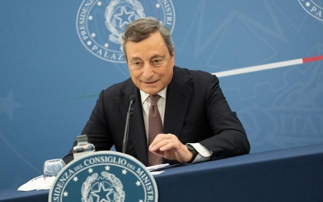 Il governo vara il decreto del supergreen pass