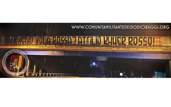 Striscione di 30 metri sull'A8 contro il Governatore della Lombardia Striscione di 30 metri sull'A8 contro il Governatore della Lombardia