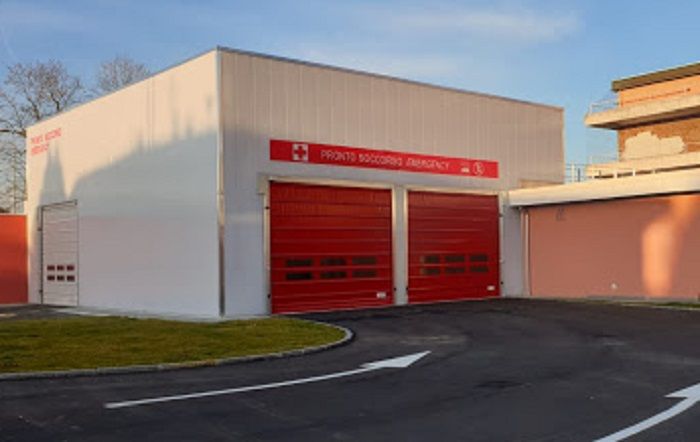 Magenta: dà in escandescenza mentre si trova al pronto soccorso, intervengono i Carabinieri