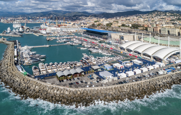 Quest'anno il più grande salone nautico del Mediterraneo accoglierà i suoi visitatori dal 22 al 27 settembre a Genova Quest'anno il più grande salone nautico del Mediterraneo accoglierà i suoi visitatori dal 22 al 27 settembre a Genova