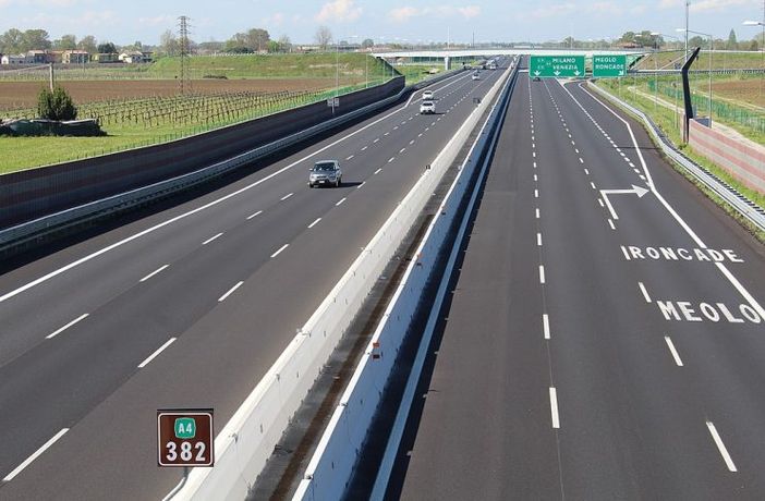 Cormano, da oggi sull’A4 prima quarta corsia dinamica in Italia Cormano, da oggi sull’A4 prima quarta corsia dinamica in Italia