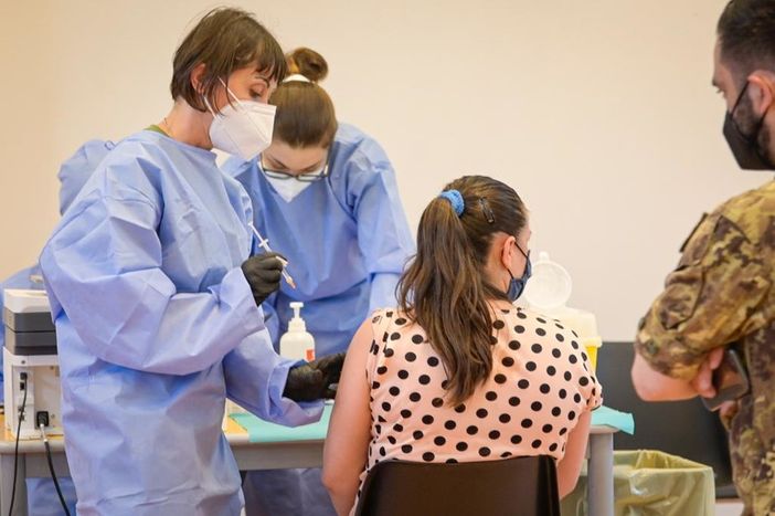 Covid, in Lombardia variante Delta al 59%: «L'85% dei nuovi positivi non è vaccinato» Covid, in Lombardia variante Delta al 59%: «L'85% dei nuovi positivi non è vaccinato»