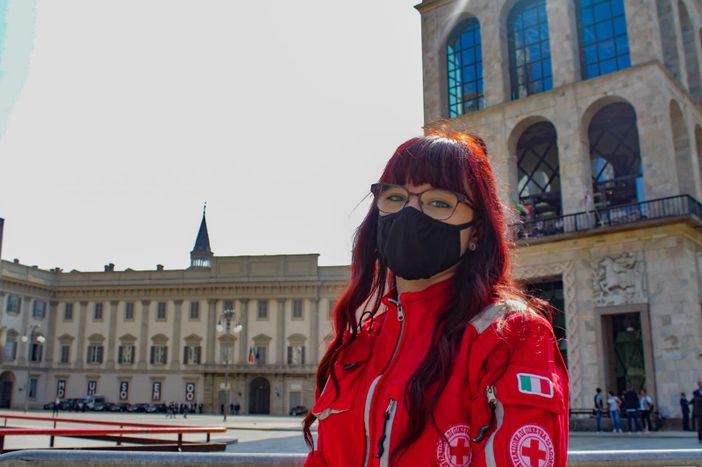 Mattarella e Steinmeier ringraziano la volontaria Cri di Pavia Mattarella e Steinmeier ringraziano la volontaria Cri di Pavia