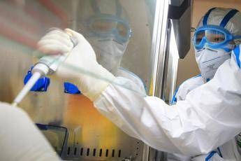 Ricerca, Aiom: "In Italia -57% studi indipendenti in 15 anni"