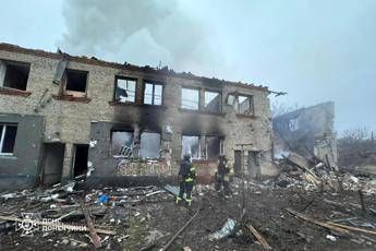 Ucraina, Russia: "Opportunità per soluzione negoziale si stanno riducendo" Ucraina, Russia: "Opportunità per soluzione negoziale si stanno riducendo"