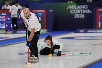Video Pd per il 'no' con atleti curling, l'esperto: "Vero rischio strumentalizzare il referendum" Video Pd per il 'no' con atleti curling, l'esperto: "Vero rischio strumentalizzare il referendum"