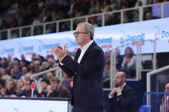 Basket LBA, Mario Fioretti dopo la sconfitta con Trento: "Abbiamo fatto molta fatica a rimbalzo"