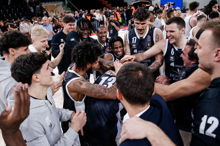 (credit: Ciamillo-Castoria)